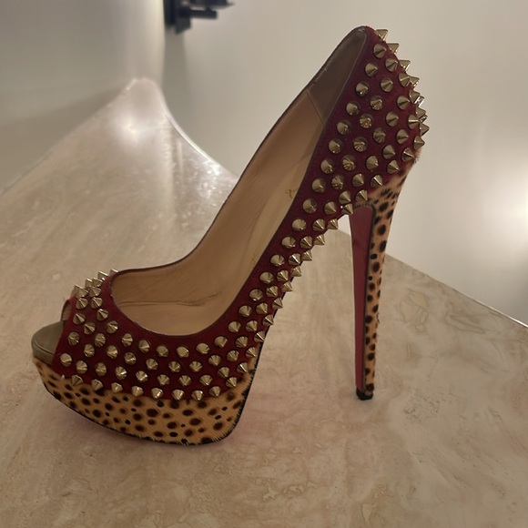 Christian Louboutin Platform Sandals Size 37. - Picture 4 of 15